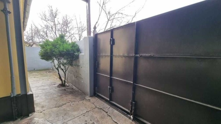 Продам Большую часть дома 75кв.м.  Заезжай и живи ! - фото 1