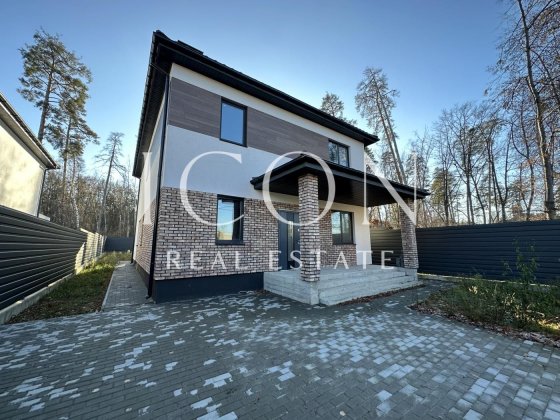 Продаж цегляного будинку | 200 м² | Вул. Михайла Чалого Киев