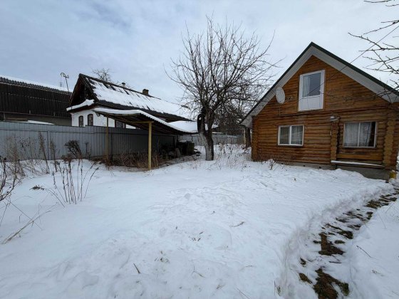 Продам будинок біля річки