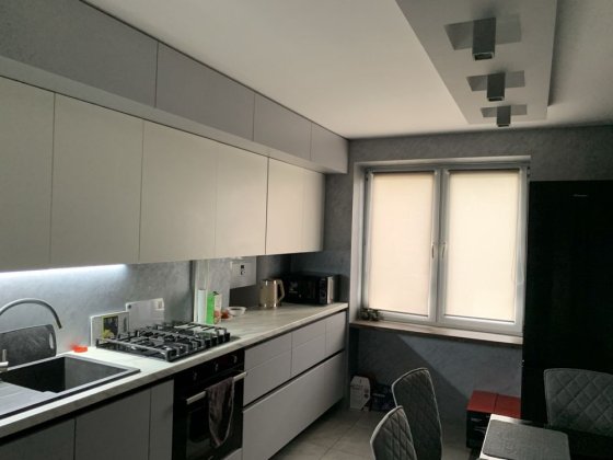 Оренда 2-х кім район ринку з автономним опаленням Шептицкий