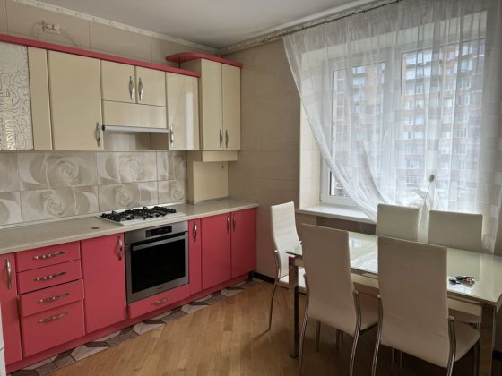 Оренда 2 к кв Виставка Зарічанська 9 Хмельницький