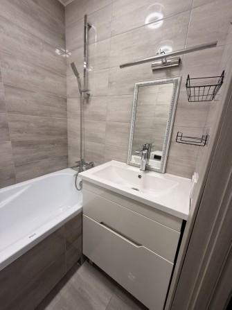 Оренда однокімнатної квартири Чорних Запорожців 18  поверх 8 не кутова - фото 1