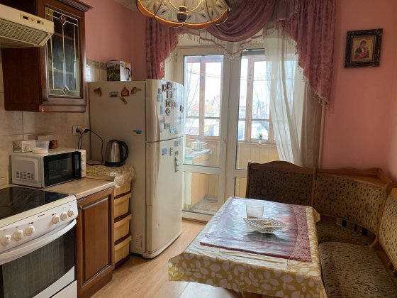 Оренда двохповерхової  квартири . Світло не вимикають Хмельницький