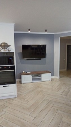 Оренда 3 кімнатної з власним двором, підвалом та з домашнім улюбленцем - фото 1