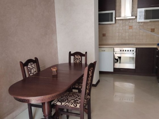 Здам дворівневу квартиру в Вишневому Вишневе