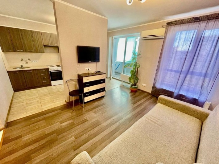 ОРЕНДА 1 кімнатноі квартири ЖК Акварелі 1 Лесі Українки 74В - фото 1