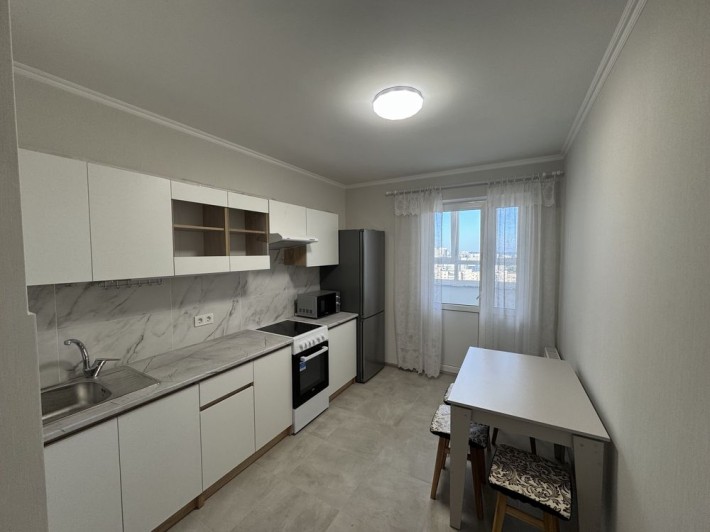 Оренда нової квартири Атлант - фото 1