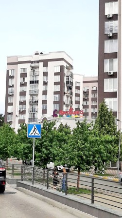 Оренда квартири Буча  ЖК Центральний,6 поверх,газове опалення. - фото 1