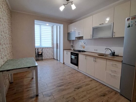 Здам чудову 1 кімнатну квартиру в новому будинку на Озерній! Хмельницький