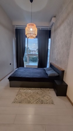 Велика смарт квартира. Смарт. Оселі. - фото 1