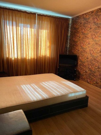 Оренда 3 к квартири в центрі Бучі - фото 1