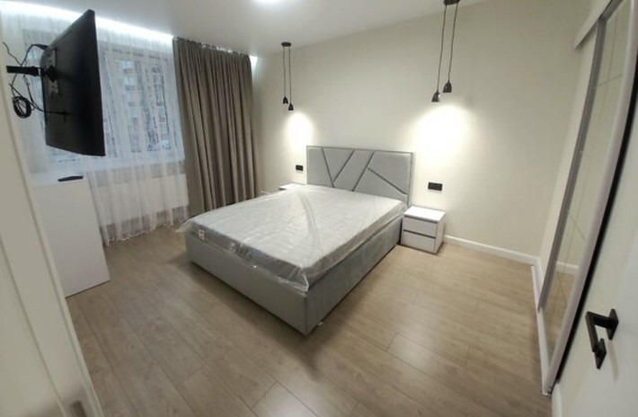 Оренда 1 кімнатної на Озерній  Новобудова. - фото 1