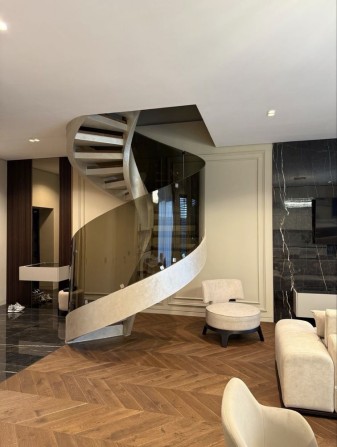 Продаж дизайнерського таунхаусу  район БАМ - фото 1