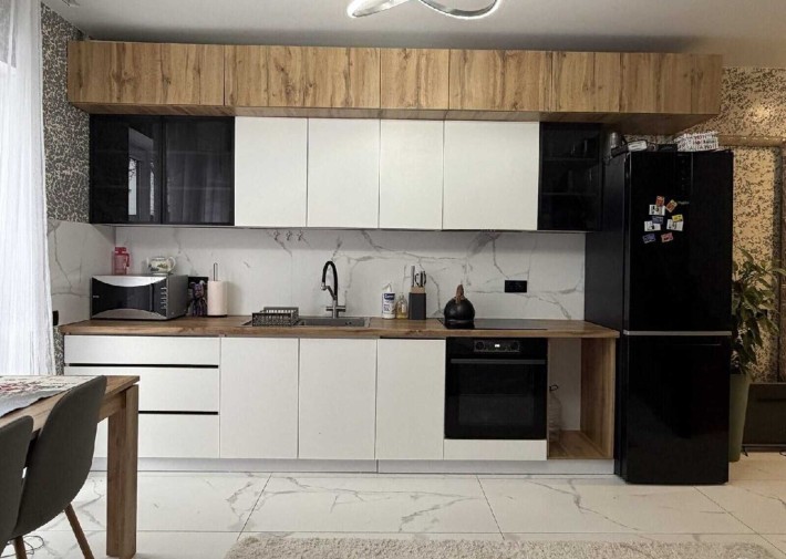 Продаж 2 поверхового таунхауса з ділянкою - фото 1