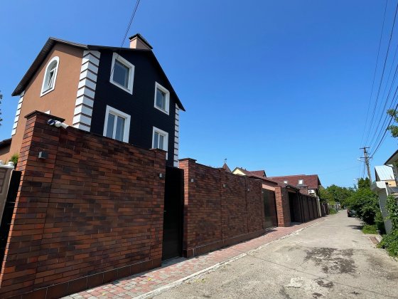 Продаж будинку біля метро Осокорки з виходом на воду Киев