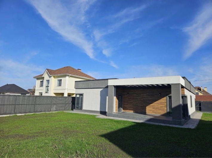 Продаж / Будинок  Київ, Дарницький район, вул. Орхідейна - фото 1