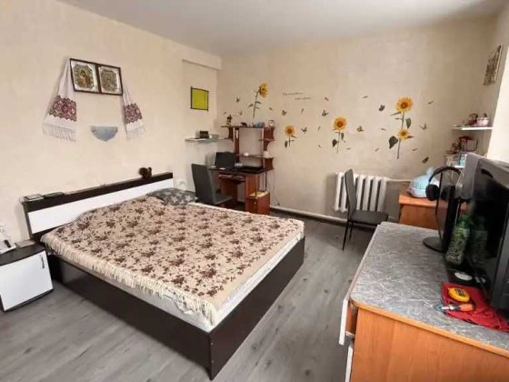 Продам 5 к будинок Таромське можна по сертифікату Дніпро