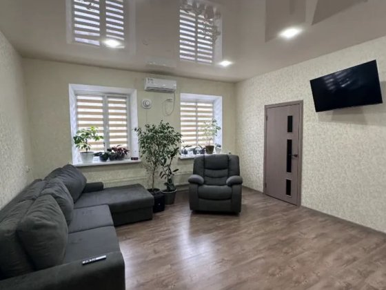 Продам дом с ремонтом ( 90 м2) р-н Калиновая, Левобережный, Образцова Дніпро