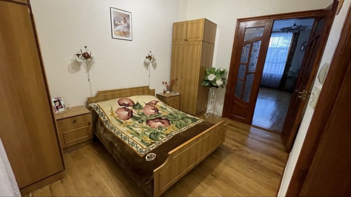 Продам частину будинку в центрі міста ремонт - фото 1