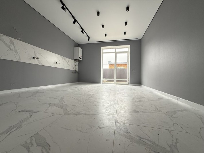 Продам таунхаус з ремонтом - фото 1