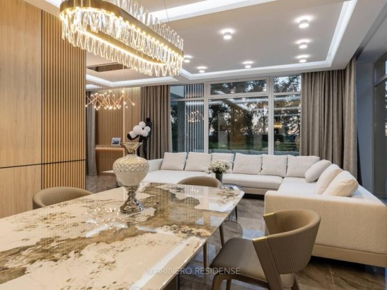 Будинок (без%) 320м² та 26 соток з виходом до Дніпра (7км м. Славутич) Киев