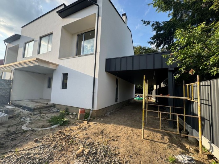 Продаж котоджа по вул.Січова(Личаківська) - фото 1