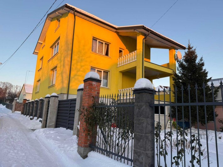 Продаж будинку в Рясне-1 вулиця Брюховицька з ділянкою 4 сотих - фото 1