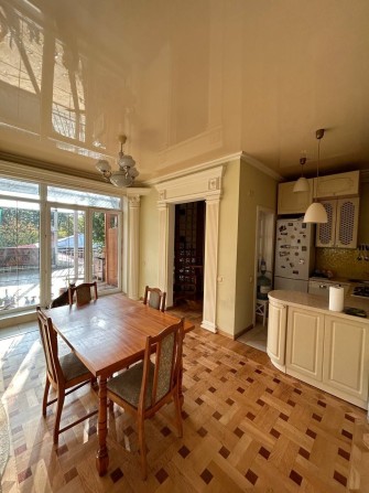 Продаж 4к будинку Княгині Ольги - фото 1