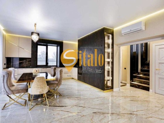 Сучасний будинок з ремонтом, поруч озеро, Осокорки, Славутич Київ