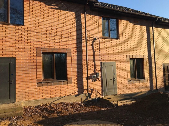 Таунхаус, 514$/кв.м. неподалік від центру - фото 1