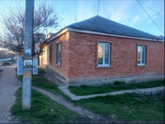 Продам півбудинку, вул.Габдрахманова!