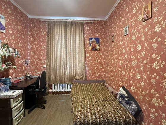 Продам половину будинку, район Новомиколаївки