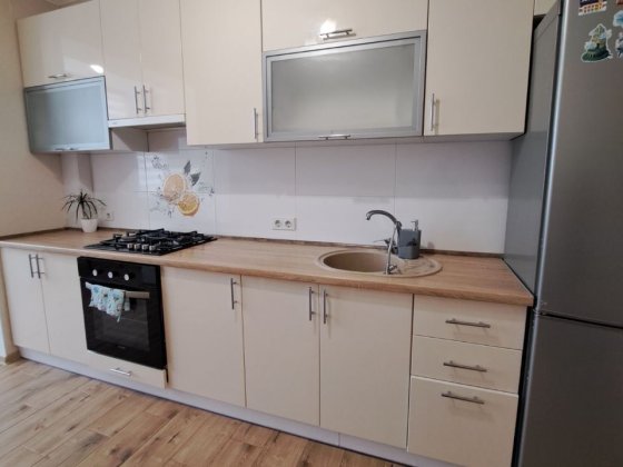 Сучасна 1 кімнатна квартира на Озерній Хмельницький