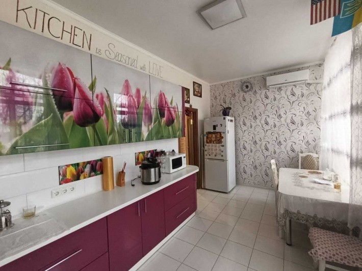 Оренда 3‑кімнатної квартири в Раково - фото 1