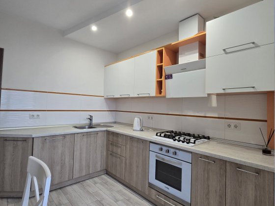 ОЗЕРО/Парк/1 кімнатна на Мазепи навпроти Липок Ивано-Франковск