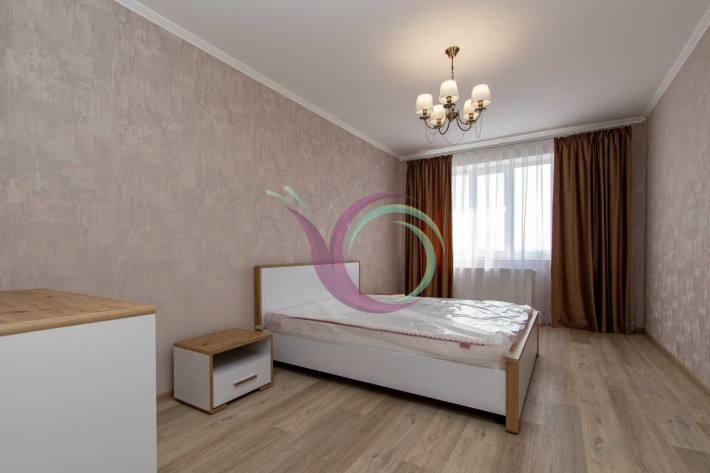 Оренда 2х кімнатної квартири в "Містечко центральне" в центрі міста - фото 1