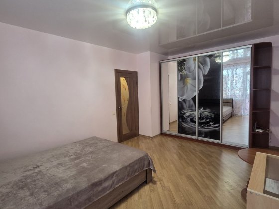 Оренда 1к квартири Виставка, вул. Зарічанська, ЖК Набережний Квартал Хмельницький