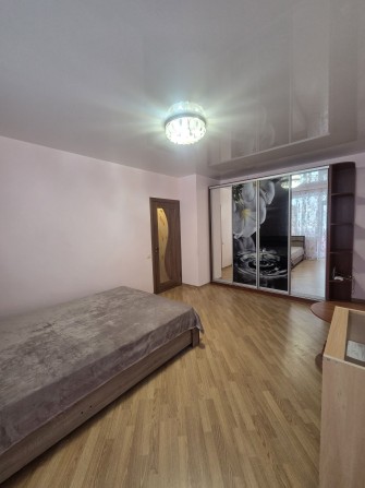 Оренда 1к квартири Виставка, вул. Зарічанська, ЖК Набережний Квартал - фото 1