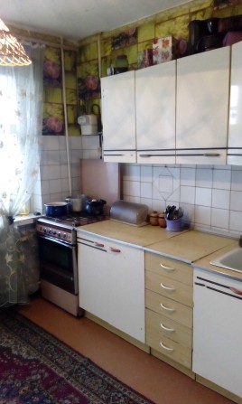 Гарний варіант 5 хвилин до Плази 1-кім  пів будинку. - фото 1