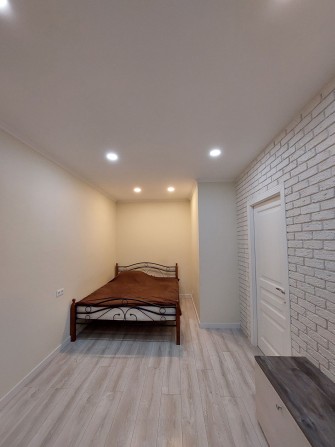 Здам 1 кімн.кв. по вул.О.Теліги, з ремонтом, меблями і технікой - фото 1