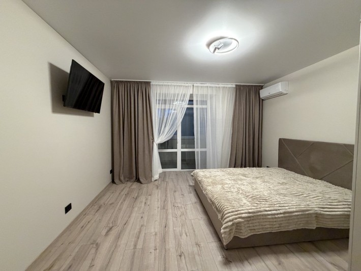 Центр 1 кімнатна квартира - фото 1