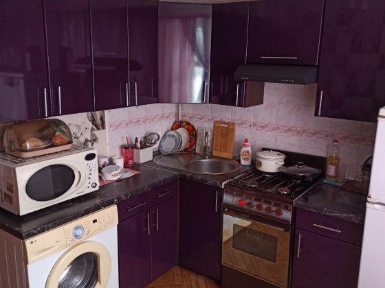 Здам 3-х кімн.кв 1-й поверх. зупинка.Козацька. Кременчуг