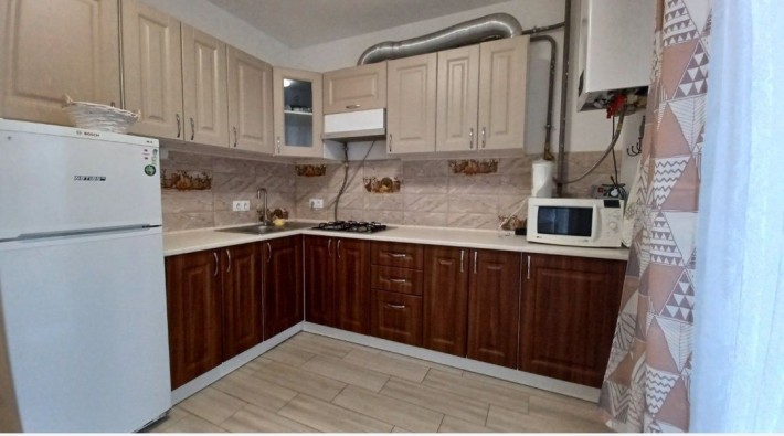 Здається 1км в самому центрі!!! - фото 1