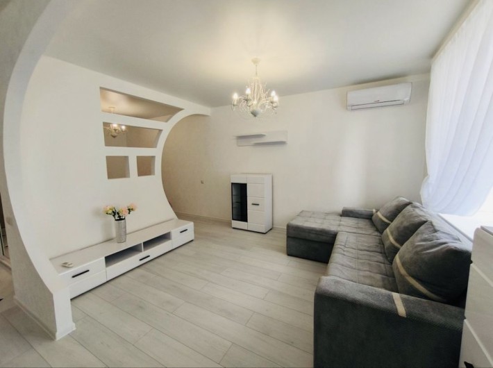 Оренда 1к квартири ( євро 2к ) Центральний парк - фото 1