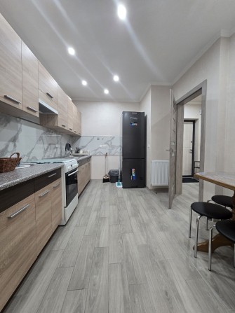 Оренда 2-кім.кв. вул. Галицька, + комора - фото 1