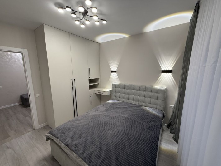 Перша здача! Велика одно кімнатна квартира - фото 1