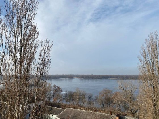 Оренда 4х кімнатної квартири в центрі з видом на р. Дніпро