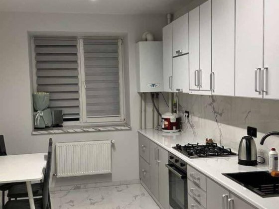 Здам сучасну 2х кімнатну квартиру на Виставці! Хмельницкий