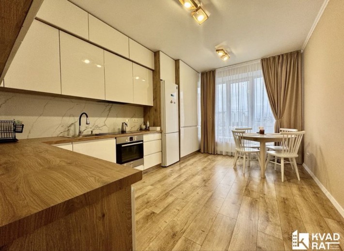 Оренда затишної 2кім квартири вул. Хмельницького - фото 1