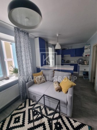 Оренда стильної квартири в ЖК ВЕРСАЛЬ Парк. Газове опалення. 3 поверх - фото 1